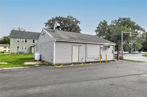 1635 Grand Army Of The Republic Highway Swansea MA 02777