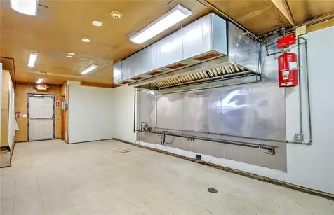 1635 Grand Army Of The Republic Highway Swansea MA 02777