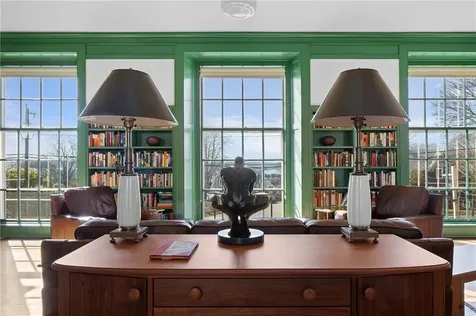 238 Highland Road Tiverton RI 02878