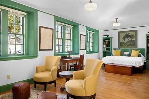 238 Highland Road Tiverton RI 02878