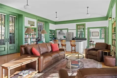 238 Highland Road Tiverton RI 02878