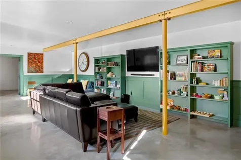 238 Highland Road Tiverton RI 02878