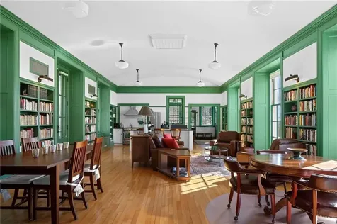 238 Highland Road Tiverton RI 02878