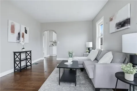 79 Bellevue Avenue Warwick RI 02888