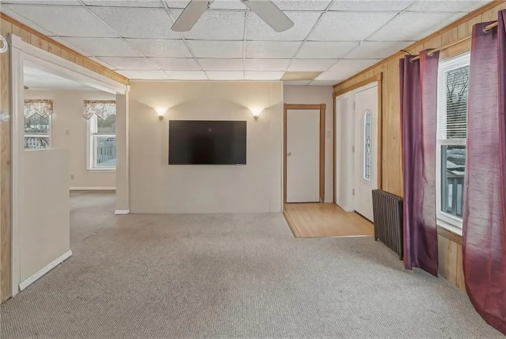 131 Columbia Street South Kingstown RI 02879