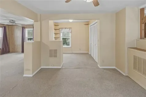 131 Columbia Street South Kingstown RI 02879