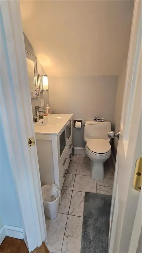 42 Kay Street Newport RI 02840