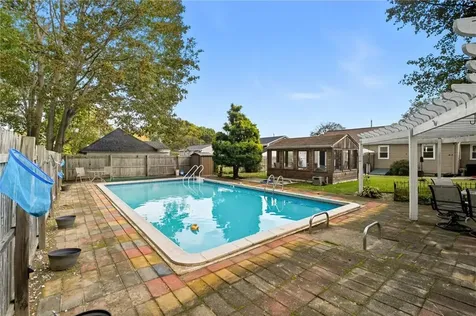 19 Beatrice Avenue Warwick RI 02889