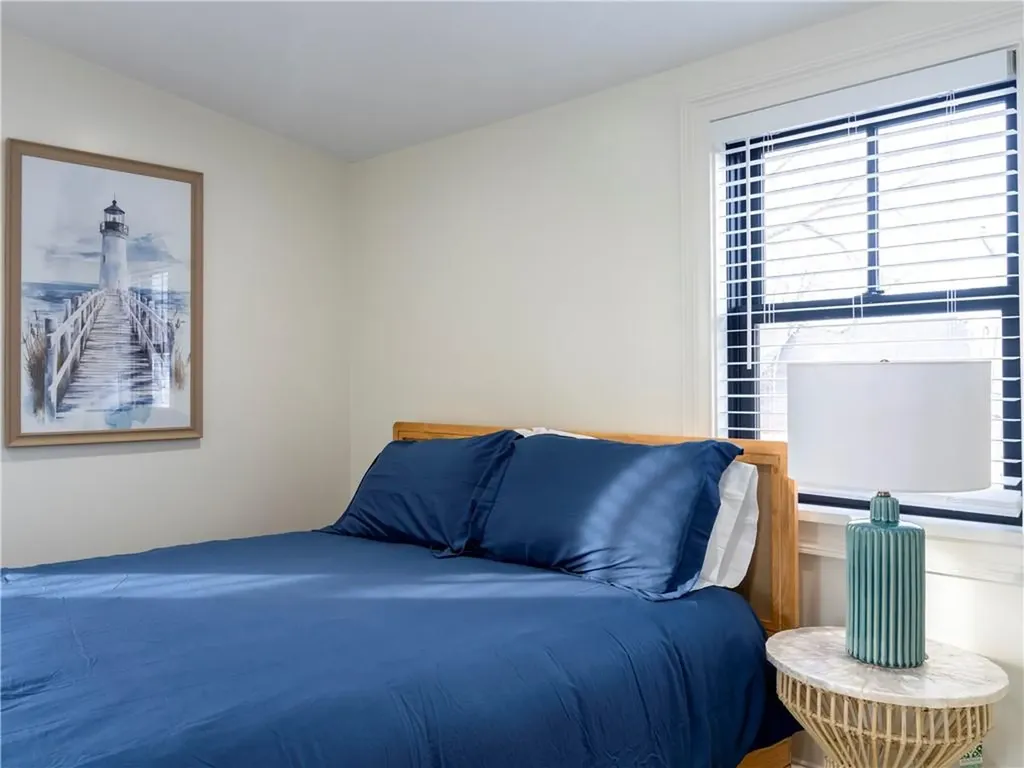 7 Dearborn Street Newport RI 02840