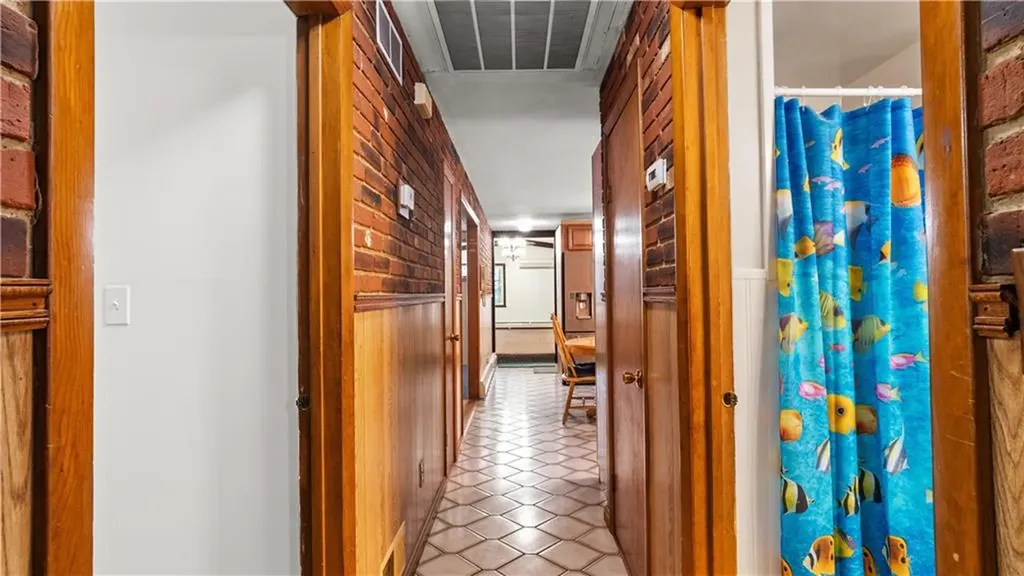 89 Carrs Pond Road West Greenwich RI 02817