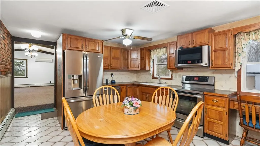 89 Carrs Pond Road West Greenwich RI 02817