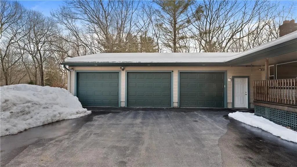 89 Carrs Pond Road West Greenwich RI 02817