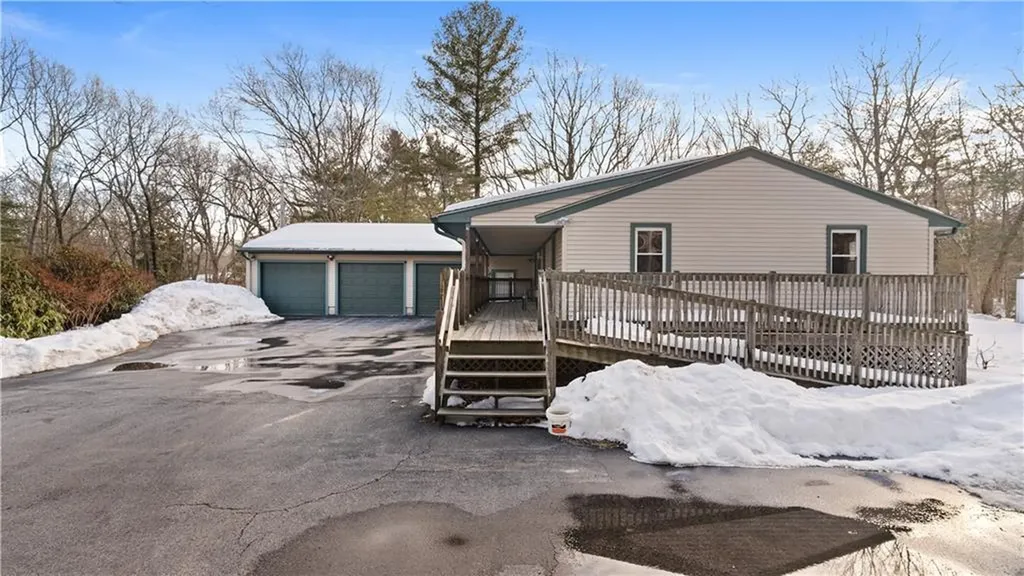 89 Carrs Pond Road West Greenwich RI 02817