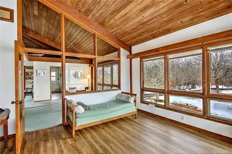 38 Old Bull Lane Little Compton RI 02837