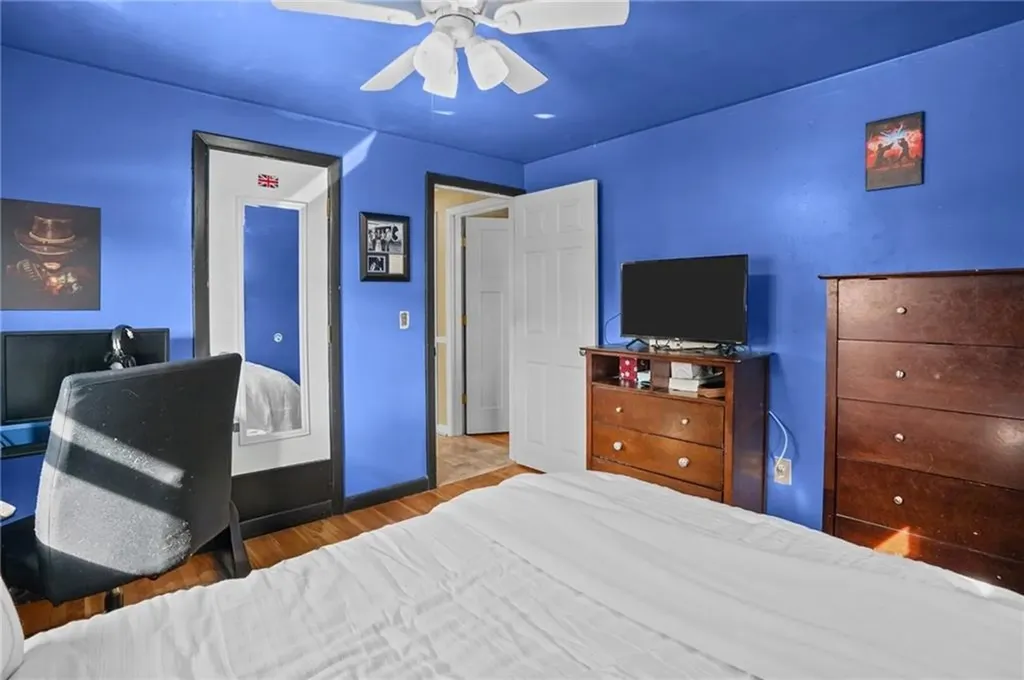 78 Villa Avenue Cranston RI 02905