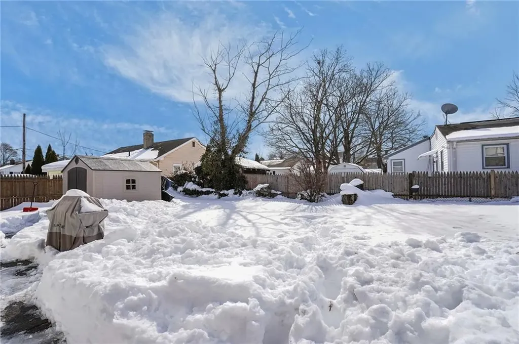 78 Villa Avenue Cranston RI 02905