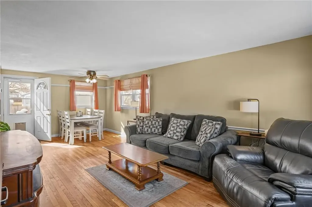 78 Villa Avenue Cranston RI 02905