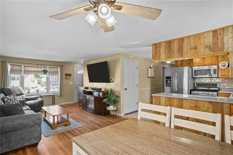 78 Villa Avenue Cranston RI 02905