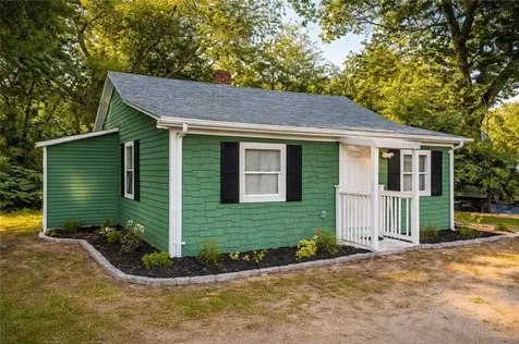 355 Church Avenue Warwick RI 02889