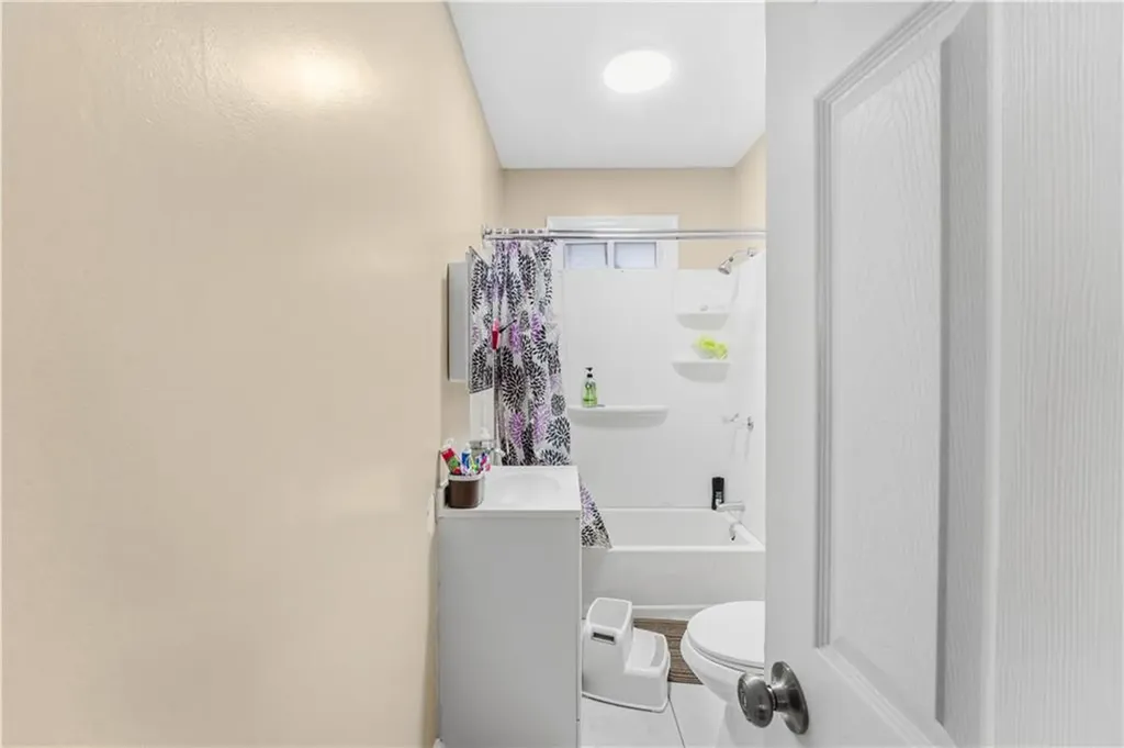 59 Wendell Street Providence RI 02909