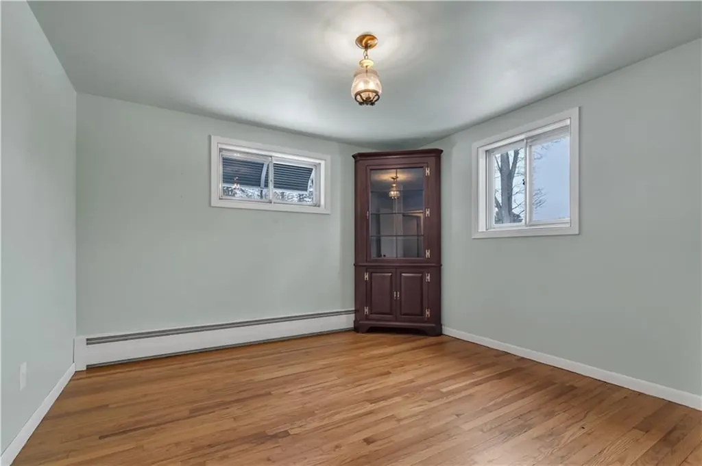 22 Rawlinson Drive Coventry RI 02816