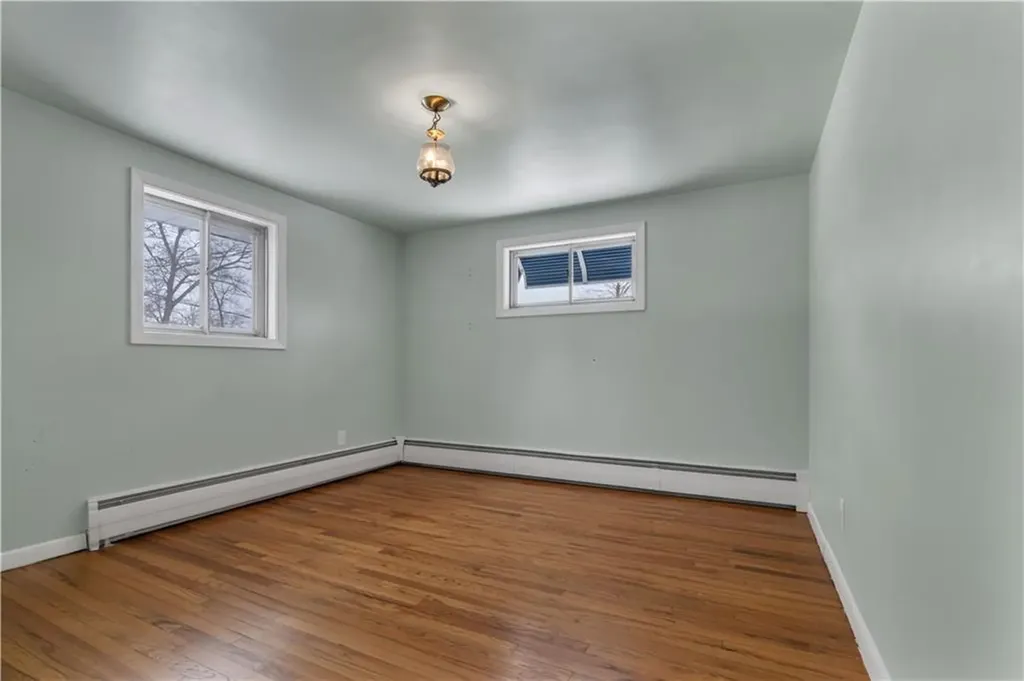 22 Rawlinson Drive Coventry RI 02816