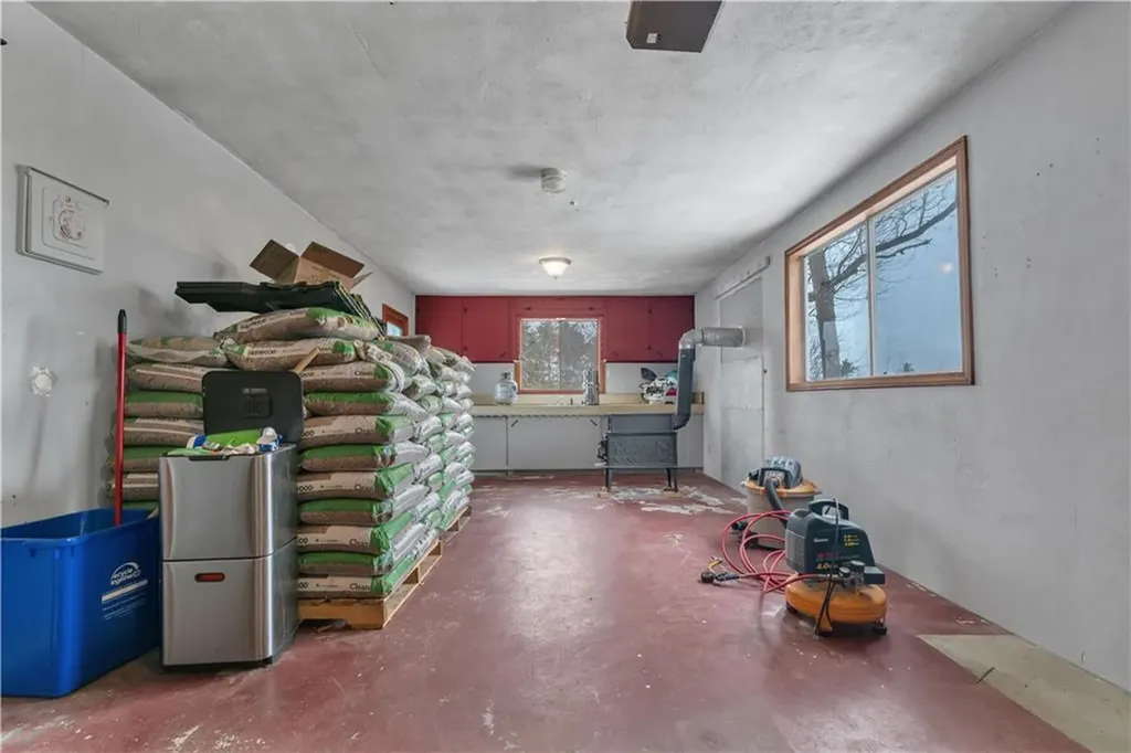 22 Rawlinson Drive Coventry RI 02816