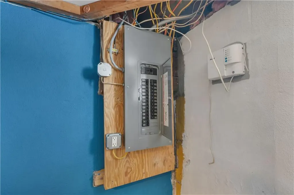 22 Rawlinson Drive Coventry RI 02816