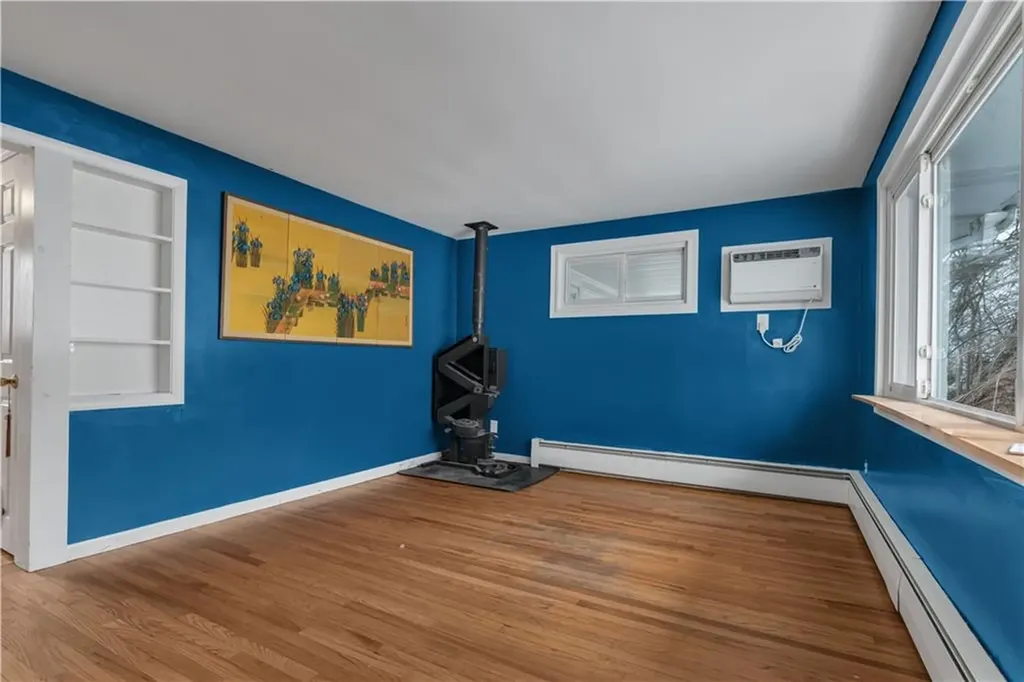 22 Rawlinson Drive Coventry RI 02816