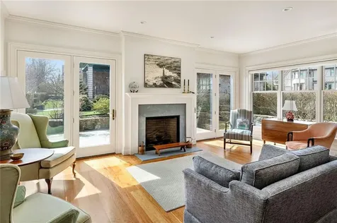 29 Prairie Avenue Newport RI 02840