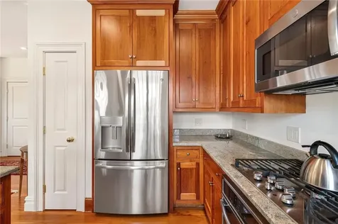 29 Prairie Avenue Newport RI 02840