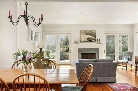 29 Prairie Avenue Newport RI 02840