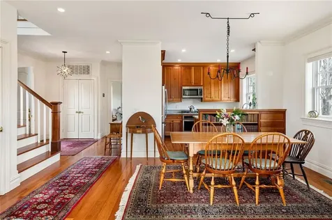 29 Prairie Avenue Newport RI 02840
