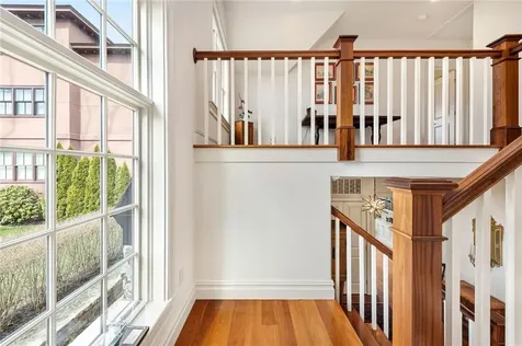 29 Prairie Avenue Newport RI 02840