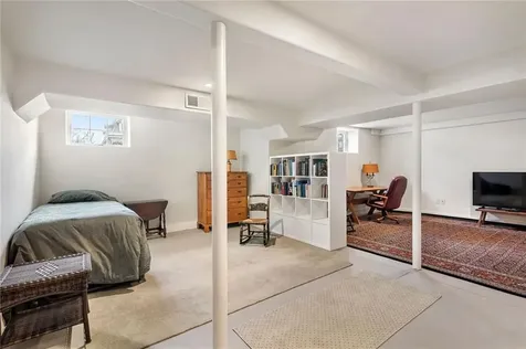 29 Prairie Avenue Newport RI 02840