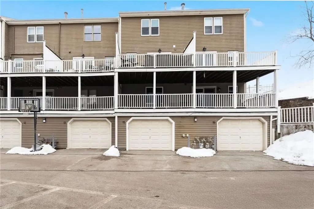 3399 Post Road Warwick RI 02886