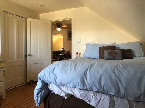 12 Washington Street Bristol RI 02809