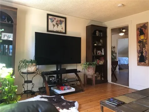 12 Washington Street Bristol RI 02809