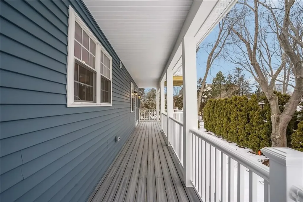 60 Bloor Street Warwick RI 02889