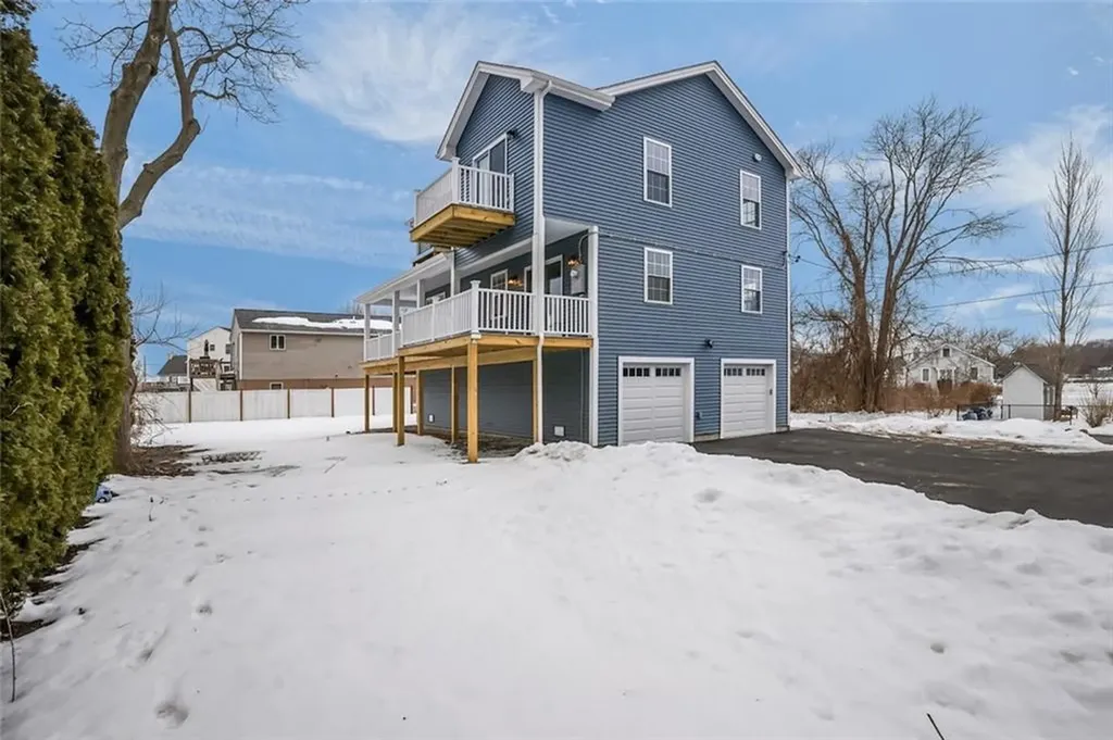 60 Bloor Street Warwick RI 02889