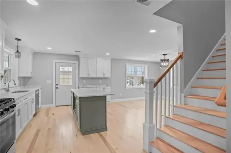 60 Bloor Street Warwick RI 02889