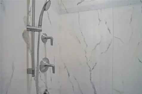 60 Bloor Street Warwick RI 02889