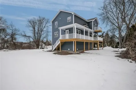 60 Bloor Street Warwick RI 02889