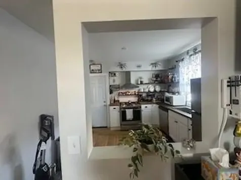 68 Wood Street Warren RI 02885