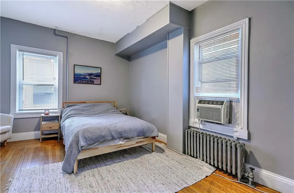 124 Pitman Street Providence RI 02906