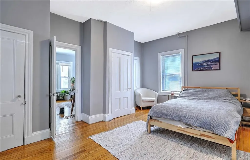 124 Pitman Street Providence RI 02906