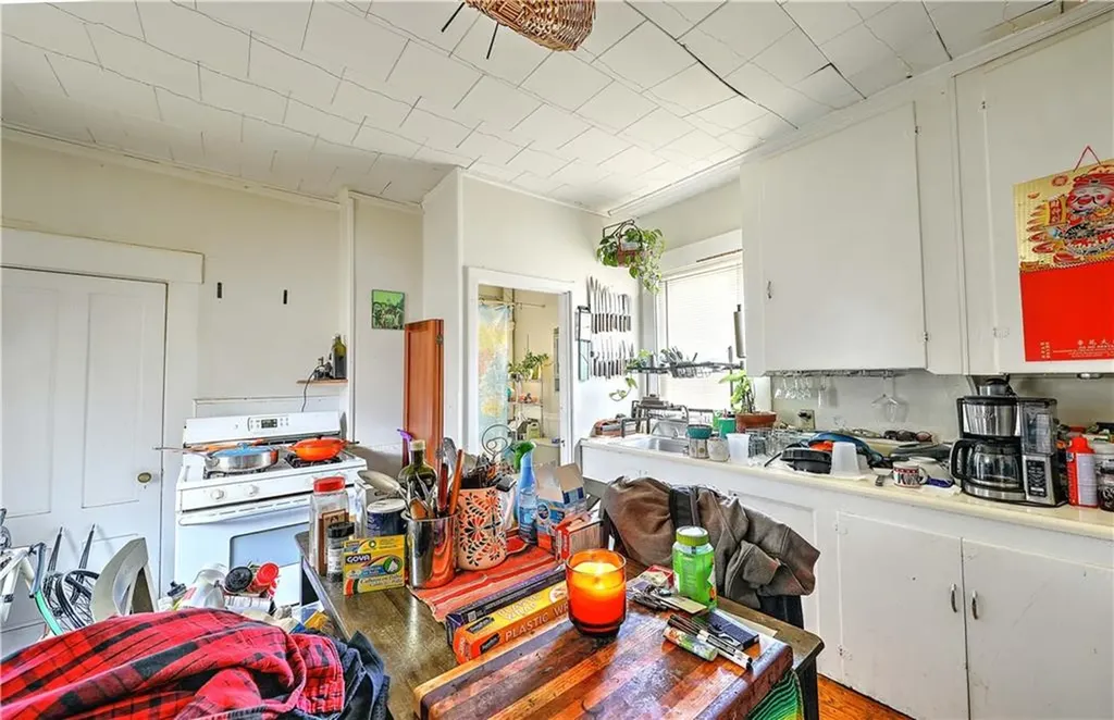 124 Pitman Street Providence RI 02906