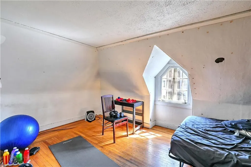 124 Pitman Street Providence RI 02906