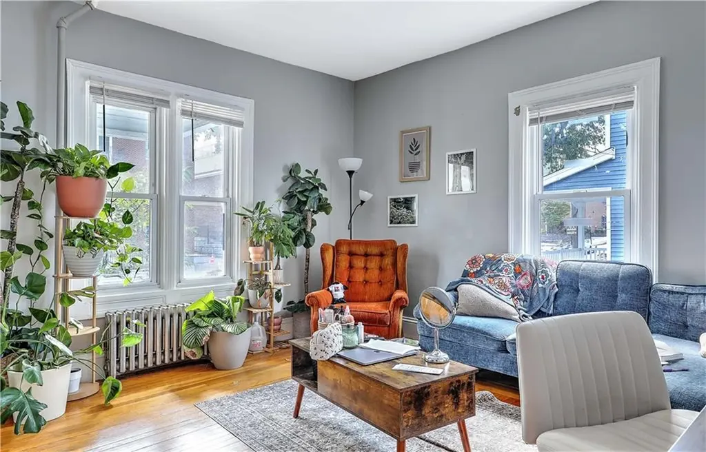 124 Pitman Street Providence RI 02906