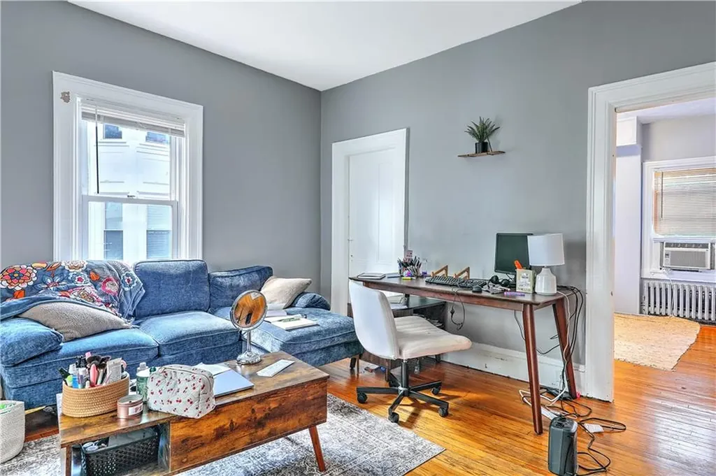 124 Pitman Street Providence RI 02906